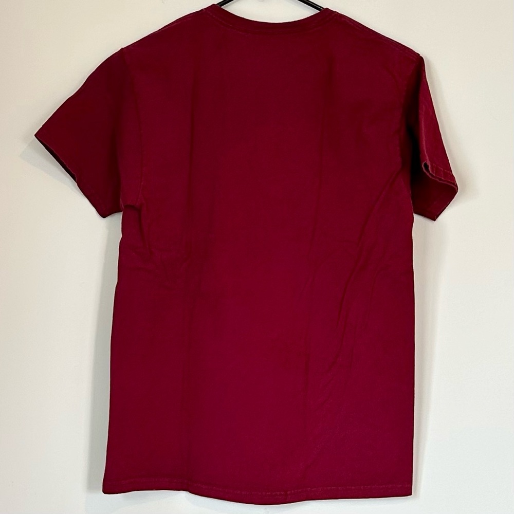 Fruit of the Loom Men's Deep Red Short Sleeve Tee - Size: Small - Picture 4 of 4